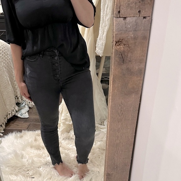 KanCan Women's black High Rise Jeans size 9/28 - Picture 4 of 7